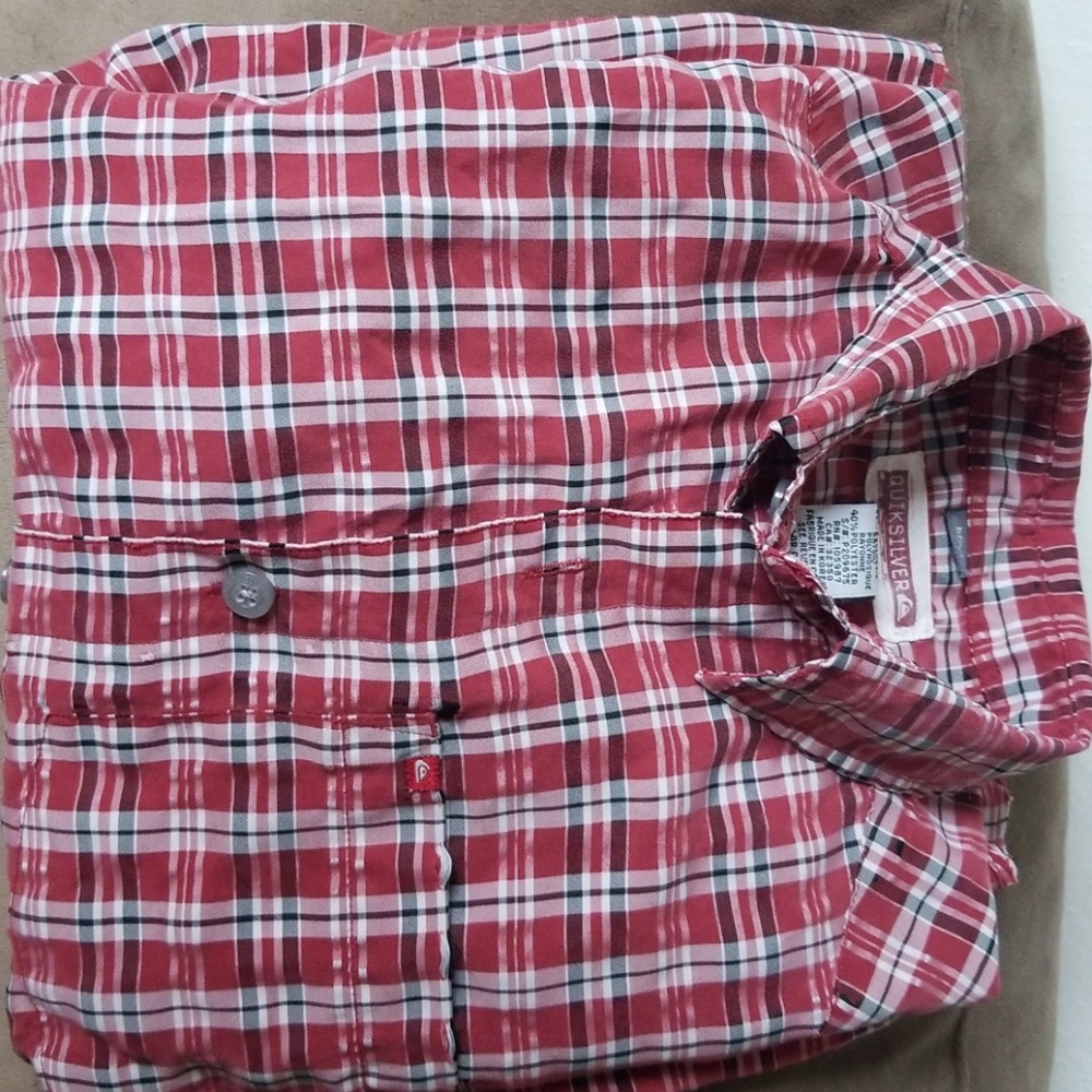 Quicksilver button down - Picture 2 of 3